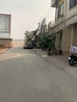Cho Thuê Nhà Ở Mới, Làm Kho Xưởng Tại Tứ Hiệp, Thanh Trì, Giá Bán 7 Triệu 60M2, Công Vào Khu Đấu Giá