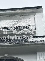Nóng Bỏng Tay Luôn Ạ- Bán Căn Hộ Dịch Vụ Sát Cao Đẳng Fpt- Ô Tô Tránh + Lô Góc Diện Tích Đất 50M2