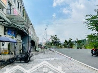 Cần Cho Thuê Shophouse Mặt Tiền Song Hành Lakeview Citydiện Tích5X20M 5 Lầu Giá Thuê 40 Triệu Liên Hệ: 0902872670