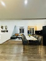 Hót Quá Căn Góc Cc Vật Tư Du Lịch, Diện Tích: 91M2, 3Pn-2Vs Nhà Đẹp. Giá: 4,795Tỷ. Full Nội Thất Mới.