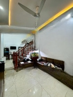 Hiếm!!! Hơn 8 Tỷ Nhà Đẹp Cầu Giấy, Ngõ Nông Full Nội Thấtdiện Tích35/40M2 X 4 Tầng