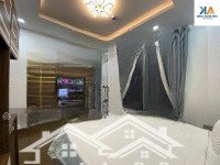 Chủ Thiện Chí Bán Gấp Khách Sạn Ngay Sát Phạm Văn Đồng- Vị Trí Siêu Đẹp - Ngang 8M - Giá Bán 20 Tỷ