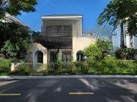 Bán Căn Nhà Phố View Công Viên & Hồ Bơi Tại Verosa Park. Chi Tiết Liên Hệ 0909121556