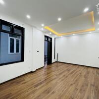 Bán nhà 5 tầng phố Xuân Thủy, Cầu Giấy, Gần oto, Gần phố, Ngõ thông, Nhà đẹp, Tặng full nội thất