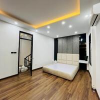 Bán nhà 5 tầng phố Xuân Thủy, Cầu Giấy, Gần oto, Gần phố, Ngõ thông, Nhà đẹp, Tặng full nội thất