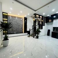 Bán nhà 5 tầng phố Xuân Thủy, Cầu Giấy, Gần oto, Gần phố, Ngõ thông, Nhà đẹp, Tặng full nội thất