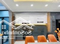 Ngộp Vốn Bán Gấp Nhà Trương Quốc Dung, P. 10, Phú Nhuận, Giá Bán 3Tỷ050 Triệudiện Tích60M2. Liên Hệ: 0902918803