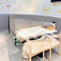 Dòng Tiền Sẵn 42 Triệu/Th Ngaymặt Tiềntrần Bình Trọng,Q5-Giá:4,27Tỷ/46M2(4X11,5M). Kc 3 Tầng. Pháp Lí Chuẩn