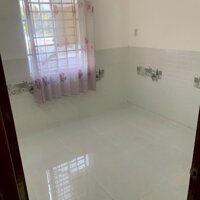 Cho thuê nhà 4 phòng ngủ đường Trần Nam Phú