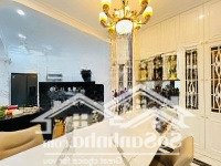 Bán Nhà Đường Nguyễn Trãi 50M2 Nhà Đẹp Lô Góc Ô Tô Đỗ Cửa 10M Ra Ô Tô Tránh Khu Ở Sướng 11.5 Tỷ