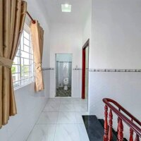 Bán nhà trệt lầu hẻm 388 Nguyễn Văn Cừ