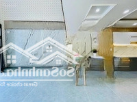 Sang Nhượng Nhà 80M2 Thành Thái,Q10 Xây 4 Tầng Giá Bán 5Tỷ990. Gần Thpt Nguyễn Khuyến. Hẻm 7M. Sổ Riêng