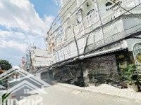 Cho Thuê Biệt Thự Mặt Tiền Kinh Doanh 5 Tầng Thang Máy Xịn Full Nội Thất. Ngay Emart Phan Huy Ích