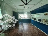 Bán Nhà Văn Cao Ba Đình Thông Sang Hoàng Hoa Thámdiện Tíchsiêu Rộng Sát Phố Oto 7 Chỗ Vào Nhà -Thang May