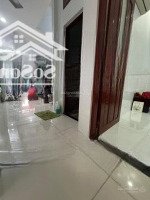 Chủ Gấp Bán - Nhà Đẹp 3 Tầng - Giá Mới Chỉ 9.X Tỷ