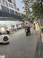 Mặt Phố #Trương_Công_Giai Vỉa Hè Đá Bóng - Kinh Doanh Siêu Đỉnh - Thông Số Vàng