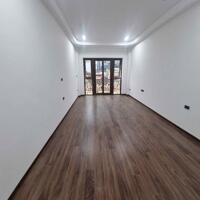 Bán nhà Khương Thượng, Đống Đa, 43m2, 5 tầng, ô tô, vỉa hè 16 tỷ