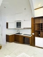 Nhà Mới Phố Khương Trung - Thiết Kế Đẹp - Rộng Cả Diện Lẫn Tiền - Cách Ô Tô 5M - Tiện Ích Đủ Đầy!
