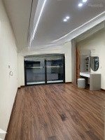 Giảm 1 Tỷ, Đẹp Nhất Phố Nguyễn Văn Cừ, 7 Tầng Thang Máy Kinh Doanh 2 Oto Tránh, Khuôn Tiền 11 Tỷ