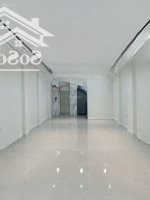 Bán Tòa Vp Phân Lô Nguyễn Tuân 9T Thang Máy, 71M2, 7M Mặt Tiền, Đang Cho Thuê 100 Triệu/Tháng