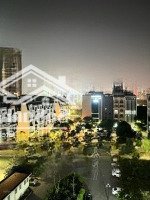 Cho Thuê Toà Nhà Cầu Giấy Diện Tích 165M2 X 8 Tầng Giá 180 Triệu/Tháng