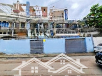 [ Nhà 3 Tầng Mặt Tiền Mặt Tiền Ngô Đến _ Ngang 10M ] ** Cách 2/4 : 150M ** Giá Bán 70 Triệu / M