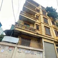 Cho thuê MBKD Phố Hoàng Cầu làm VP, KD sạch, Cà Phê...62m2, 4.5 tầng, 4 Phòng, 27 Triệu