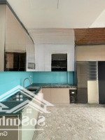 Nhà Đẹp Nguyễn Văn Cừ - 7 Tầng Thang Máy - Ô Tô Tránh - Kinh Doanh - Full Nội Thất