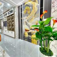 Siêu Phẩm 6 Tầng, Huỳnh Thị Hai, 60m2, Cực đẹp lung linh Đường 5m Thông Tứ Tung xe hơi ngủ trong nhà