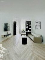 Cho Thuê Căn Hộ Studio Siêu Rộng Có Bancol Đón Gió Tân Bình