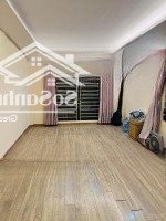 Cần Bán Gấp Nr Phố 8/3, 40M 5T Lô Góc, Cách Mặt Phố 40M, Tiện Ích Bạt Ngàn, Trung Tâm Quận Hbt