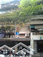 Chung Cư Tầng 3, Ba Phòng Ngủ, Hai Vệ Sinh, Thoáng Mát Dân Trí Cao, Tiện Ích Đầy Đủ Giá Hợp Lý.