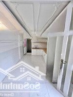 Cần Sang Tên Gấp Nhà Ở Dĩ An 60M2 - Shr Nằm Gần Khu Vực Trung Tâm Nhà Chủ Đang Cho Thuê 5 Triệu/Th