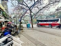 Bán Nhà Mặt Phố Văn Cao Ba Đình.47Mx5 Tầng.mặt Phố 4M. Giá Bán 36.5 Tỷ