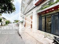 Nhà Đường Thông Bùi Văn Ngữ, Dt:4X16M, Lửng, 3Lầu, 4 Phòng Ngủ Gara Xe Hơi, Sân Thượng, Hướng Tây Nam, Q12