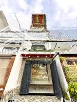Nhà Đường Thông Bùi Văn Ngữ, Dt:4X16M, Lửng, 3Lầu, 4 Phòng Ngủ Gara Xe Hơi, Sân Thượng, Hướng Tây Nam, Q12