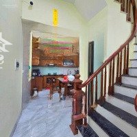 Bán Nhà Cạnh Hồ Tây, Đường Lạc Long Quân, Tây Hồ, Hà Nội, 8,7 Tỷ, 46 M2 5 Tầng, Ô Tô Đỗ Cổng