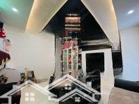 Bán Nhà Mặt Tiền Đường Nội Bộ Tạ Quang Bửu P5Q8