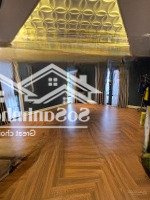 Bán Nhà Phố Tứ Liên 5 Tầng, 70M2, Mặt Tiền 5.5M, Ô Tô Tránh Kinh Doanh, Giá Nhỉnh 18 Tỷ
