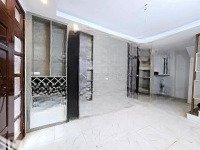 Bán Nhà Phố Trạm Long Biêndiện Tích36M Ngõ Nông