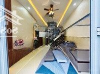 Nhà Đẹp Sổ Riêng Đường Tx43 Ngay Hà Huy Giáp. 4.3X13, Trệt, 2 Lầu, 4 Phòng Ngủ 4 Vệ Sinh Sân Thượng. Hẻm Xe Hoi