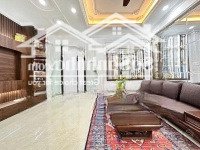 Bán Nhà 6T Khu Vip Cầu Giấy Sát Oto Full Nội Thất Đẹp Lung Linh