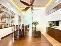Bán Nhà 6T Khu Vip Cầu Giấy Sát Oto Full Nội Thất Đẹp Lung Linh