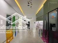 Bán Nhà Cầu Giấy Phân Lô Cán Bộ Ô Tô Vào Nhà Bảy Tầng Thang Máy 50M2 18 Tỷ
