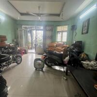 Quân 6, MT Hồng Bàng, Nhà đẹp 3 tầng, 83m2, ngang 5.5m, kinh doanh.Giá rẻ.