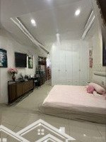 Bán Nhà 4 Tầng, 123M2, Kdc Hồng Long, Hẻm Xe Hơi, Full Nội Thất, Sát Vạn Phúc City, Giá Bán 14 Tỷ