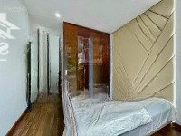 Nhà Kiên Cố Cầu Giấy-Ô Tô Qua Nhà-Hàng Xóm Trí Thức-Phù Hợp Làm Văn Phòng Kết Hợp Ở, Cho Thuê