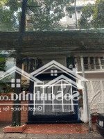 Bán Gấp Nhà Mặt Phố Thuộc Quận Cầu Giấy, 50M, 5 Tầng,Mặt Tiền4M, Vỉa Hè, Ô Tô Tránh, Kinh Doanh Tấp Nập