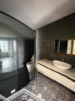 Nhà 5 Tầng Thang Máy, Gần Hồ Tây, 42M, 3 Phòng Ngủ Full Nội Thất Ô Tô Đỗ Gần, Giá Tốt 6.5 Tỷ!