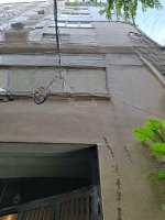 Nhà Cầu Giấy Ngõ Nông Gần Phố 5 Tầng - 6 Phòng Ngủ Sổ Vuông 9 Tỷ